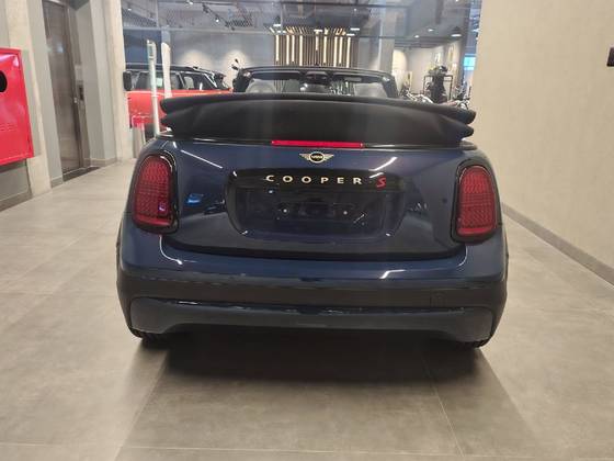 MINI COOPER 2.0 16V TWINPOWER GASOLINA S CABRIO STEPTRONIC MINI COOPER 2.0 16V TWINPOWER GASOLINA S CABRIO STEPTRONIC